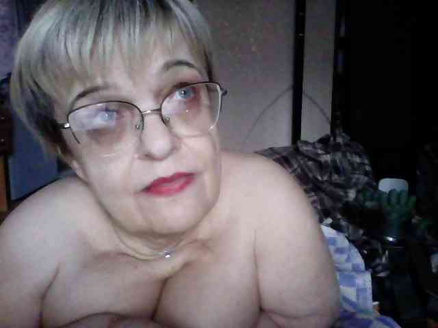 LLIyJluk webcam