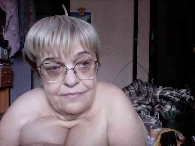 LLIyJluk webcam