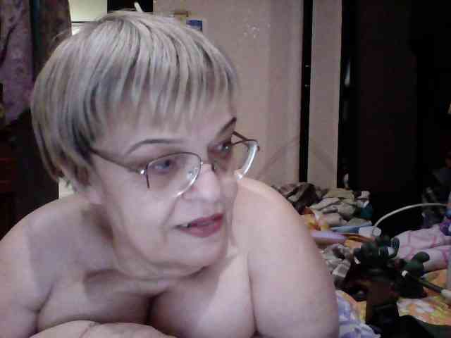 LLIyJluk webcam
