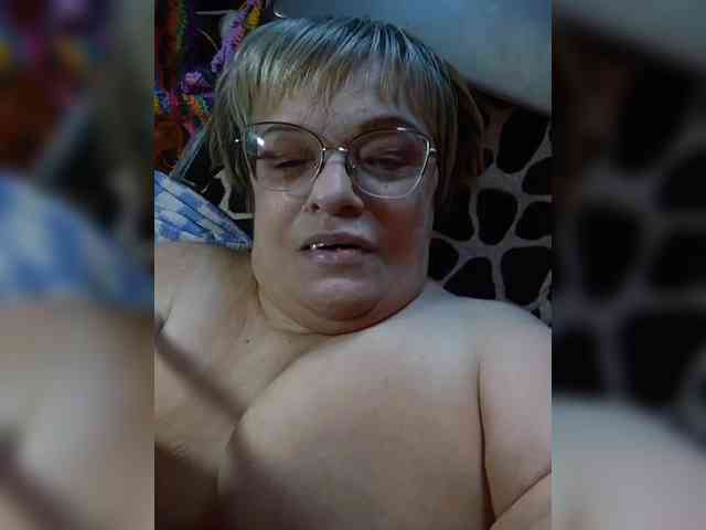 LLIyJluk webcam