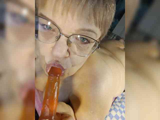 LLIyJluk webcam