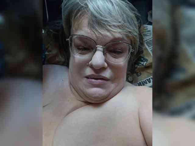 LLIyJluk webcam
