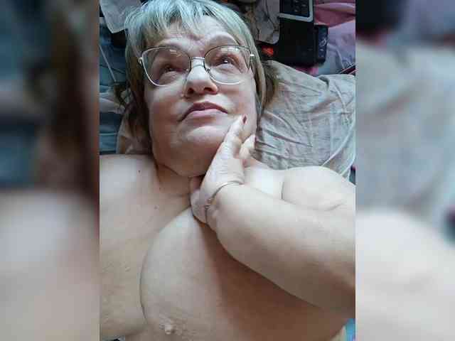 LLIyJluk webcam