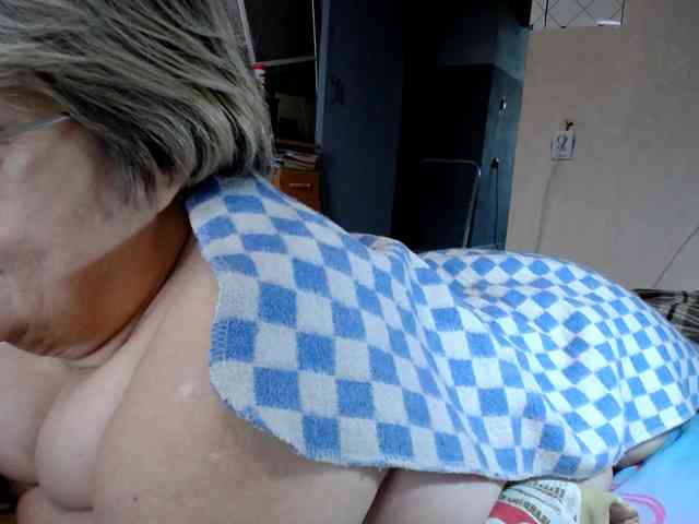 LLIyJluk webcam