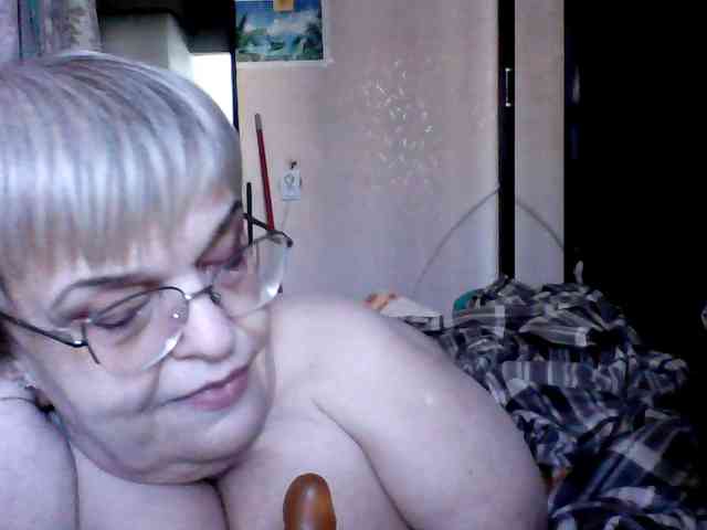 LLIyJluk webcam