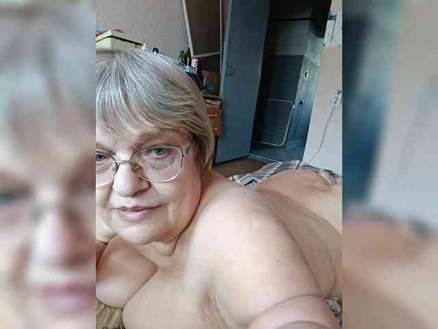 LLIyJluk webcam