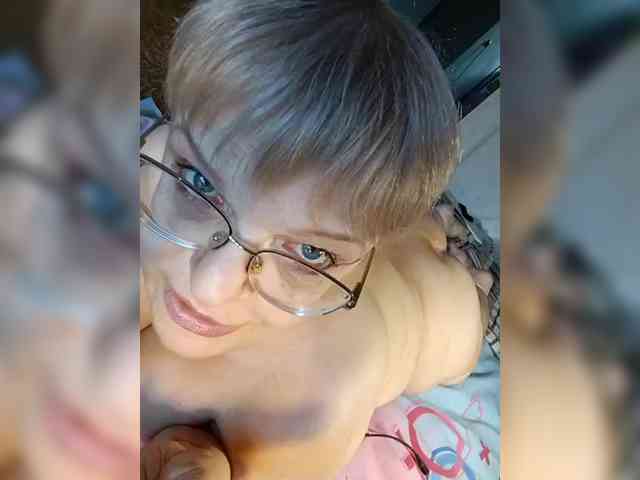 LLIyJluk webcam