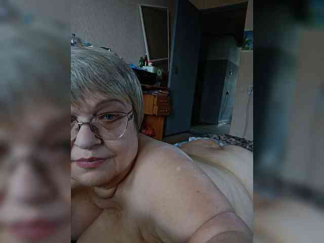 LLIyJluk webcam