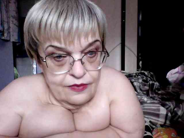 LLIyJluk webcam