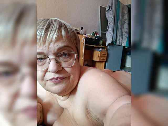 LLIyJluk webcam
