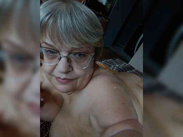 LLIyJluk webcam
