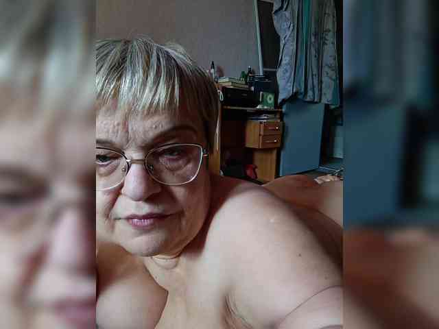 LLIyJluk webcam