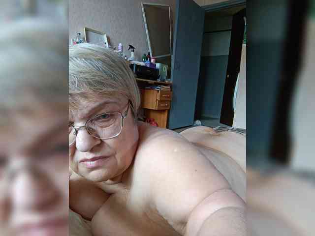 LLIyJluk webcam