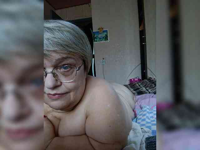 LLIyJluk webcam