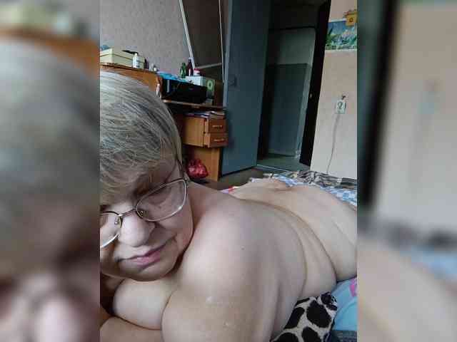LLIyJluk webcam