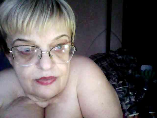 LLIyJluk webcam