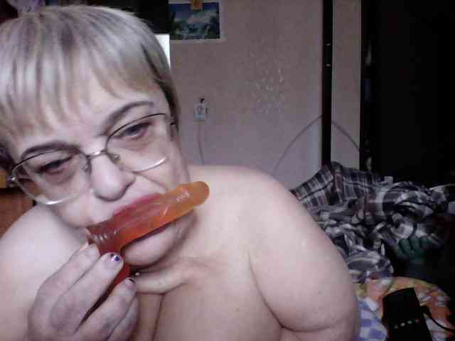LLIyJluk webcam