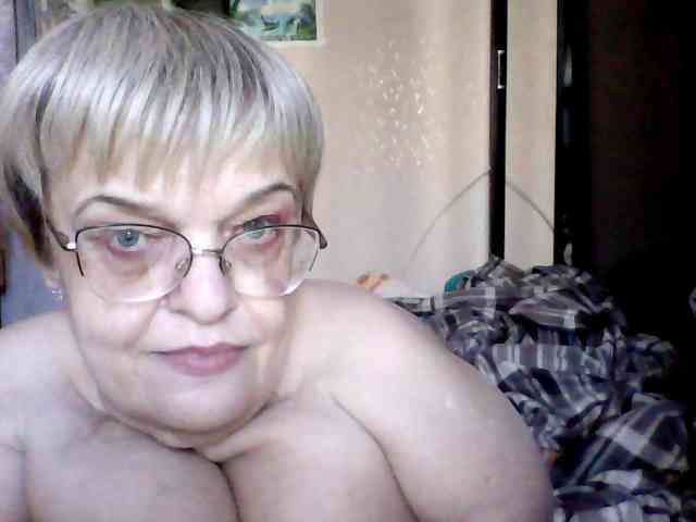 LLIyJluk webcam