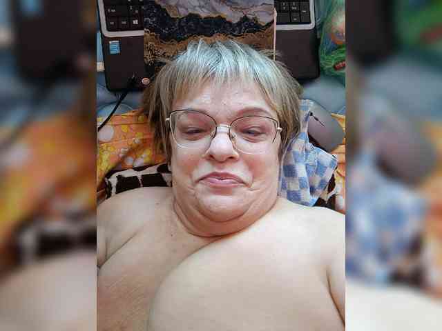 LLIyJluk webcam