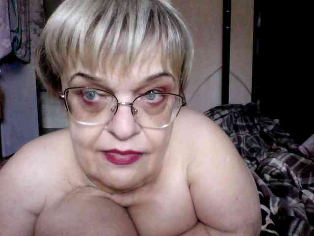LLIyJluk webcam