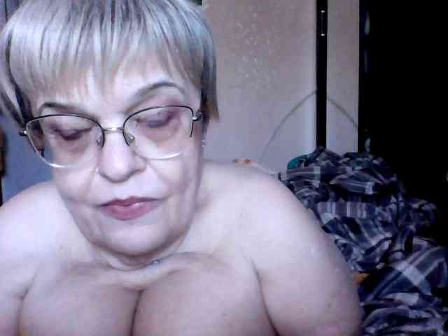LLIyJluk webcam