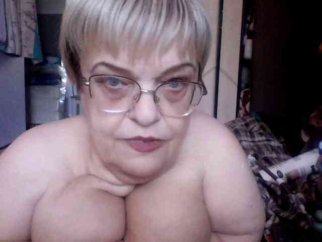 LLIyJluk webcam