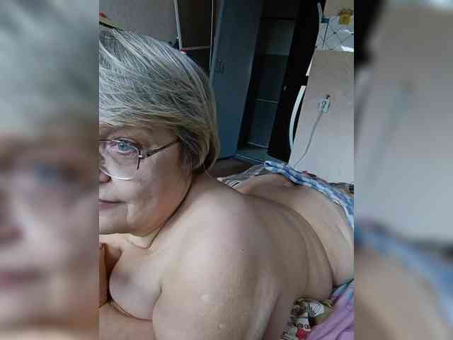 LLIyJluk webcam