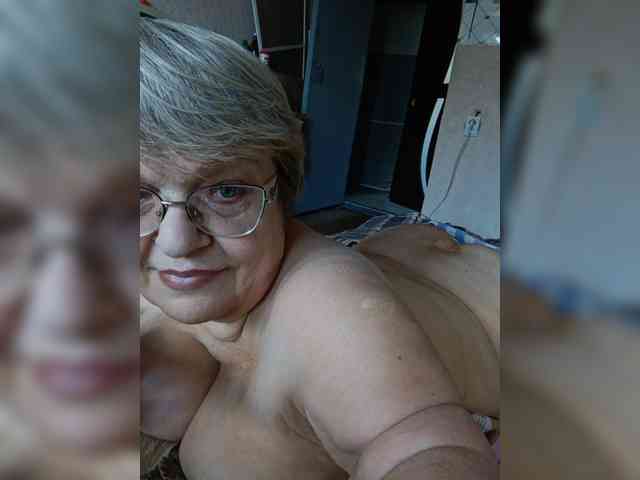 LLIyJluk webcam