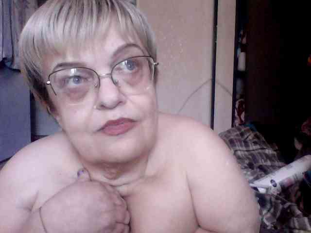 LLIyJluk webcam