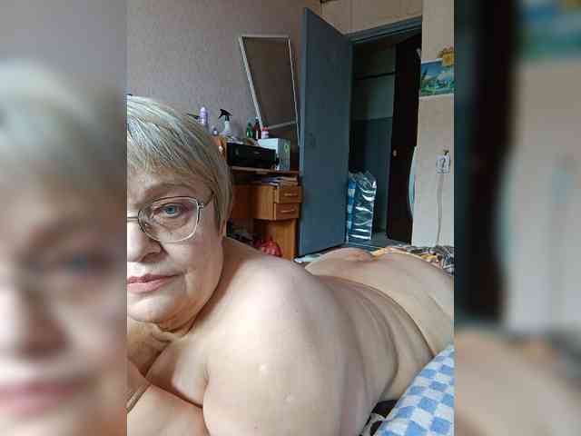 LLIyJluk webcam