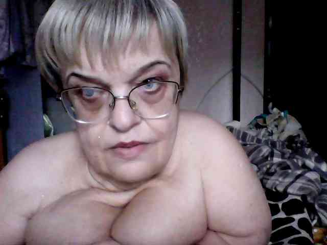 LLIyJluk webcam