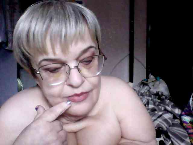 LLIyJluk webcam