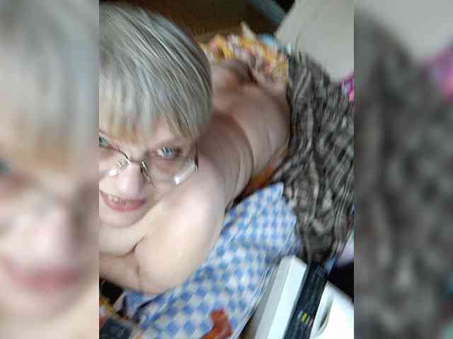 LLIyJluk webcam