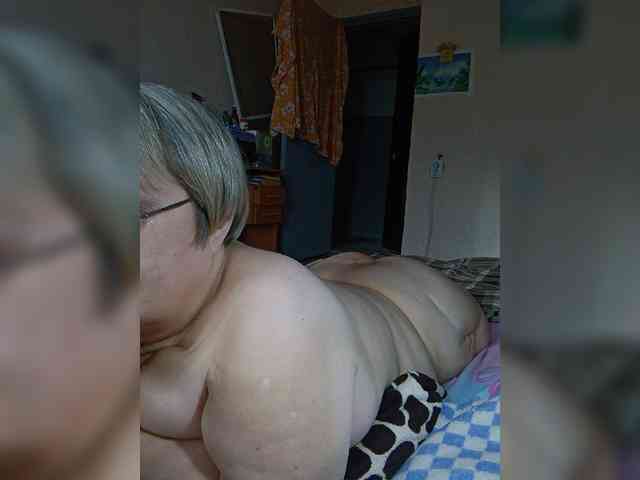 LLIyJluk webcam
