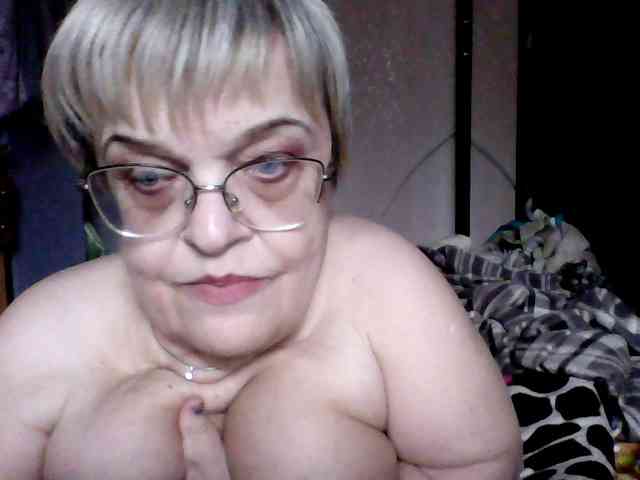 LLIyJluk webcam
