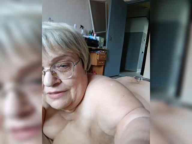 LLIyJluk webcam