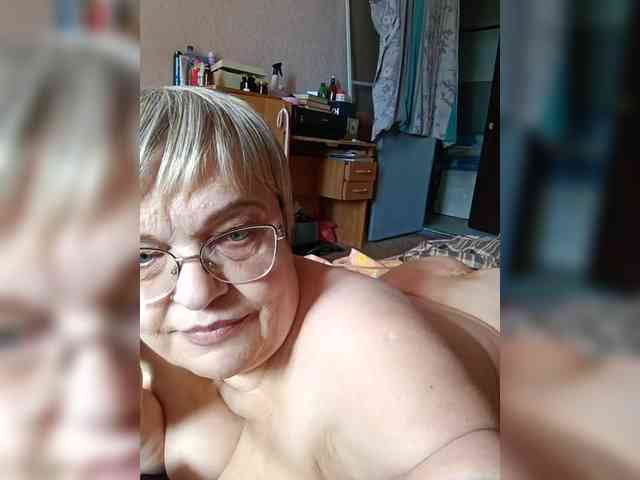 LLIyJluk webcam