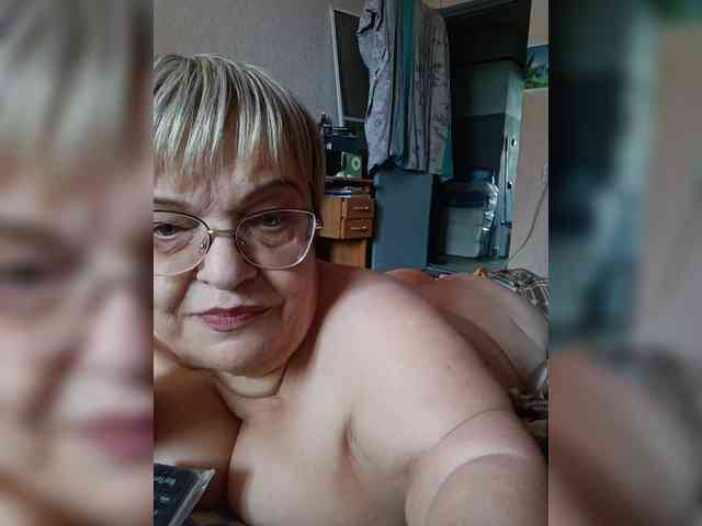 LLIyJluk webcam