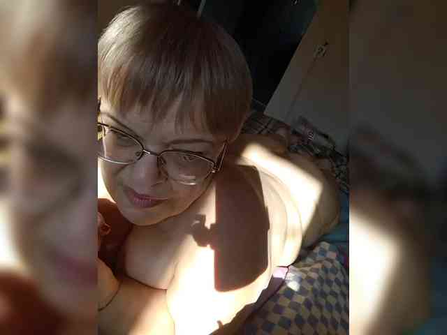 LLIyJluk webcam