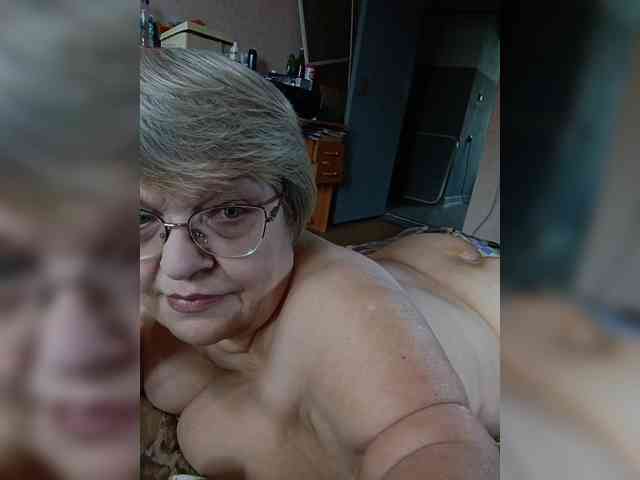 LLIyJluk webcam