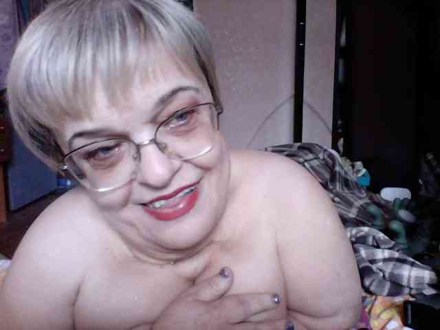 LLIyJluk webcam