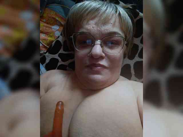 LLIyJluk webcam