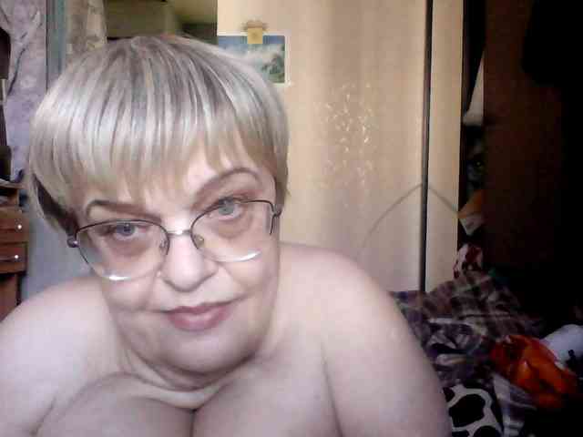 LLIyJluk webcam