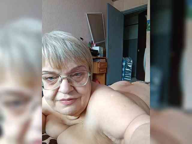 LLIyJluk webcam