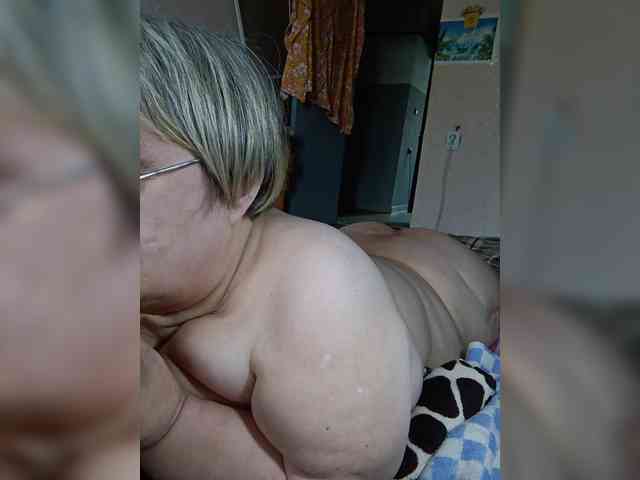 LLIyJluk webcam