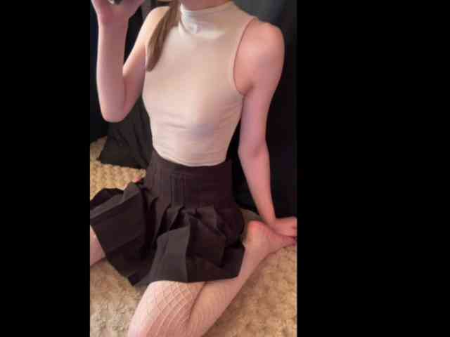 Smile12 Live Webcam on BongaCams