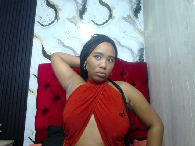 pamela-ebony live cam on BongaCams