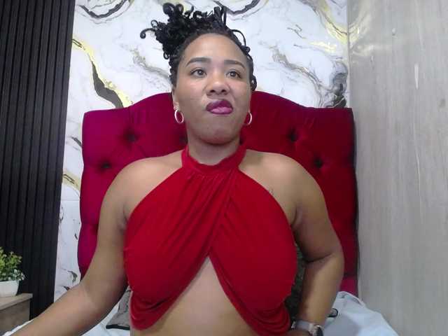 pamela-ebony live cam on BongaCams