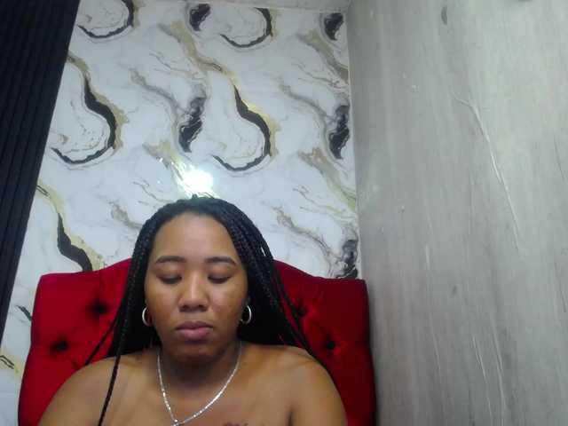pamela-ebony live cam on
