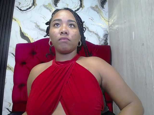 pamela-ebony live cam on BongaCams
